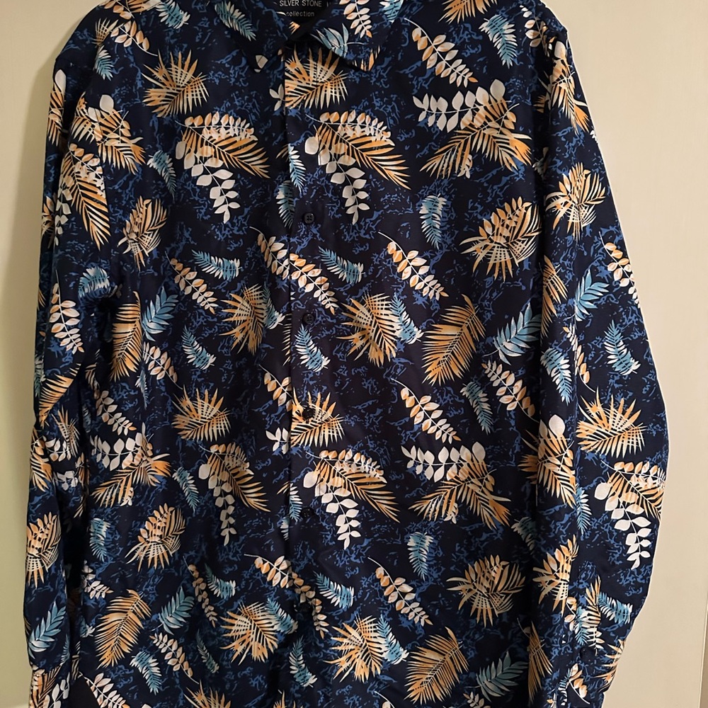 Blue and White Dress Shirt with Elegant Pattern